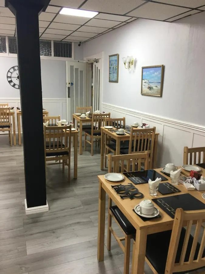 Kingscliff Bed & Breakfast Blackpool
