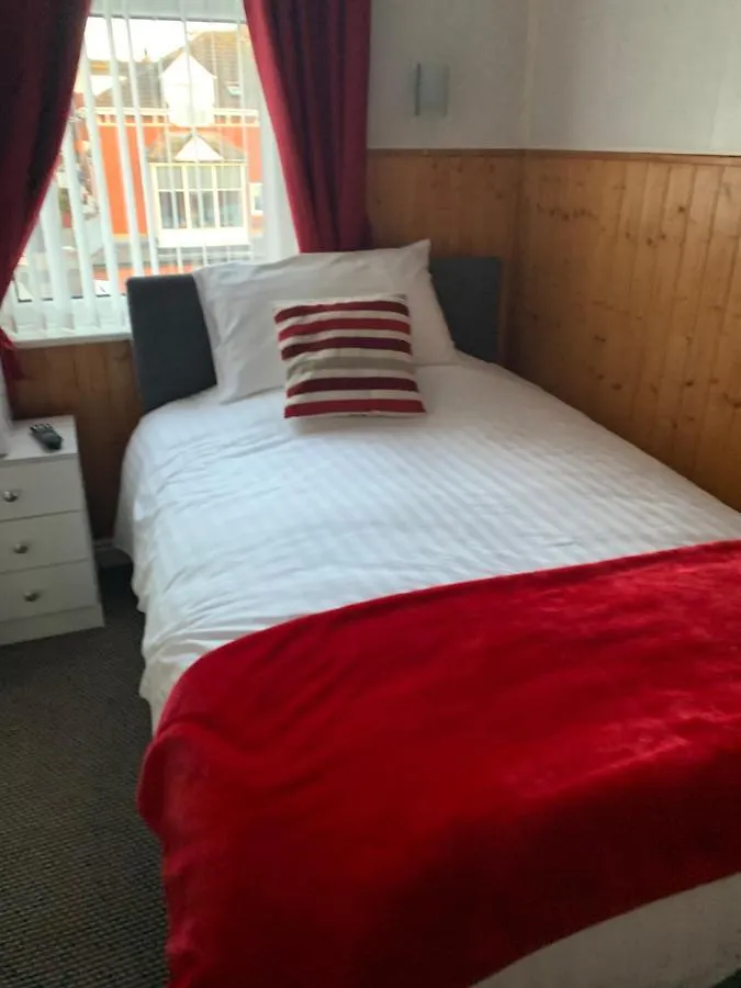 Kingscliff Bed & Breakfast Blackpool