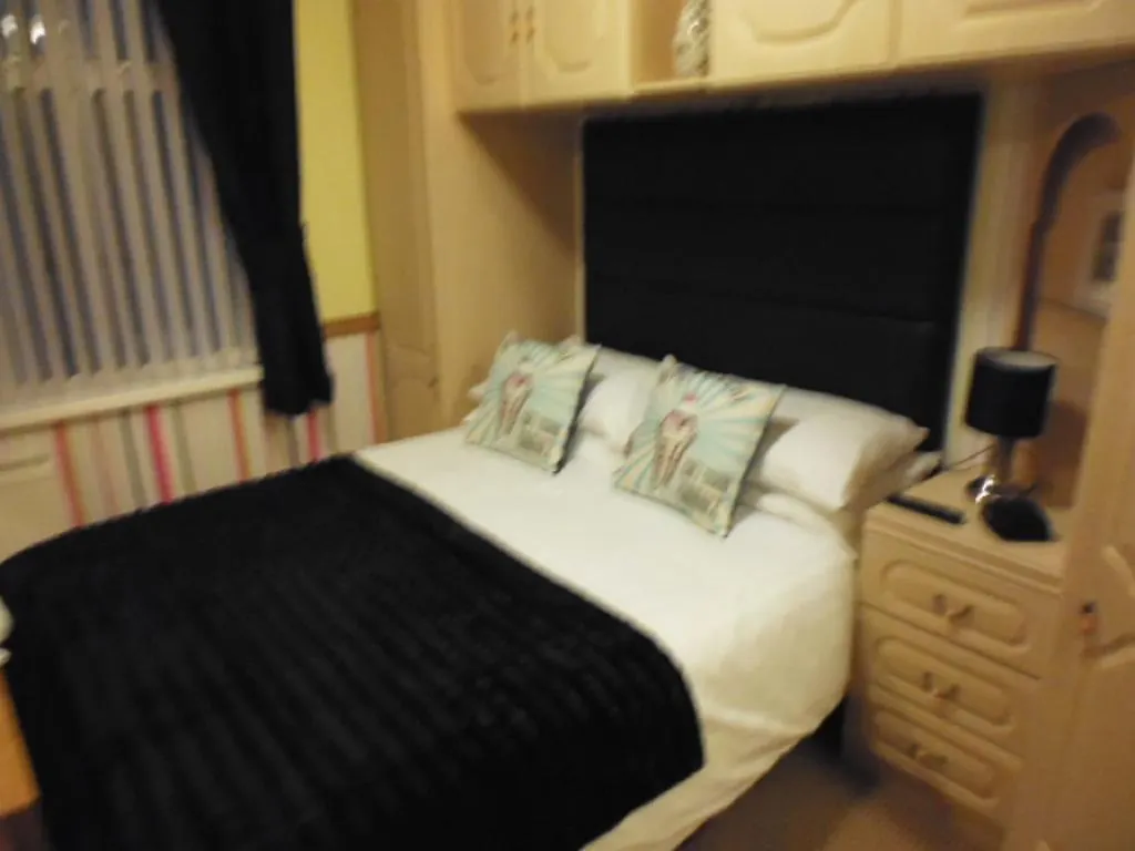 Kingscliff Bed & Breakfast Blackpool