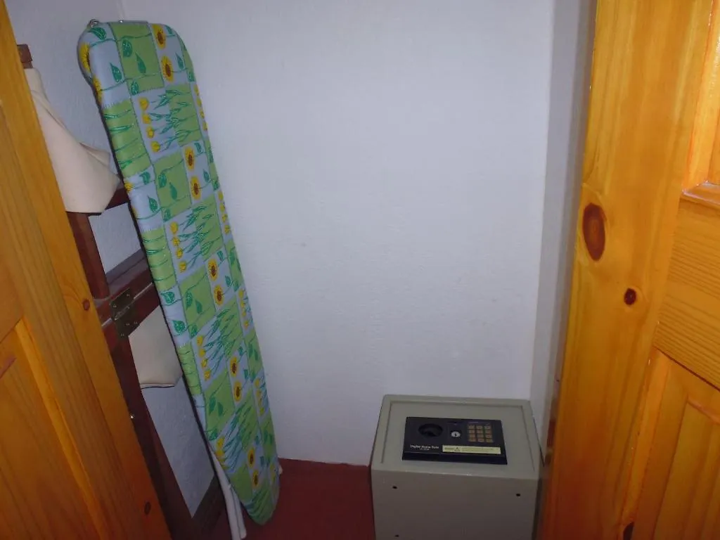 Kingscliff Bed & Breakfast Blackpool 4*,