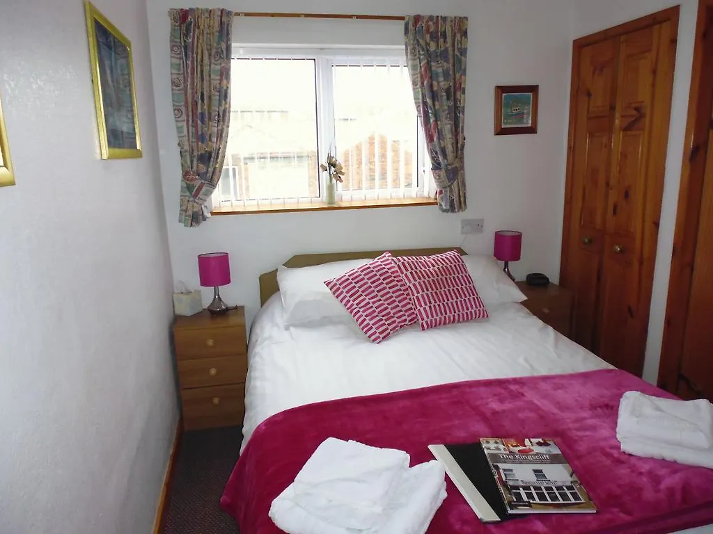 Kingscliff Bed & Breakfast Blackpool United Kingdom