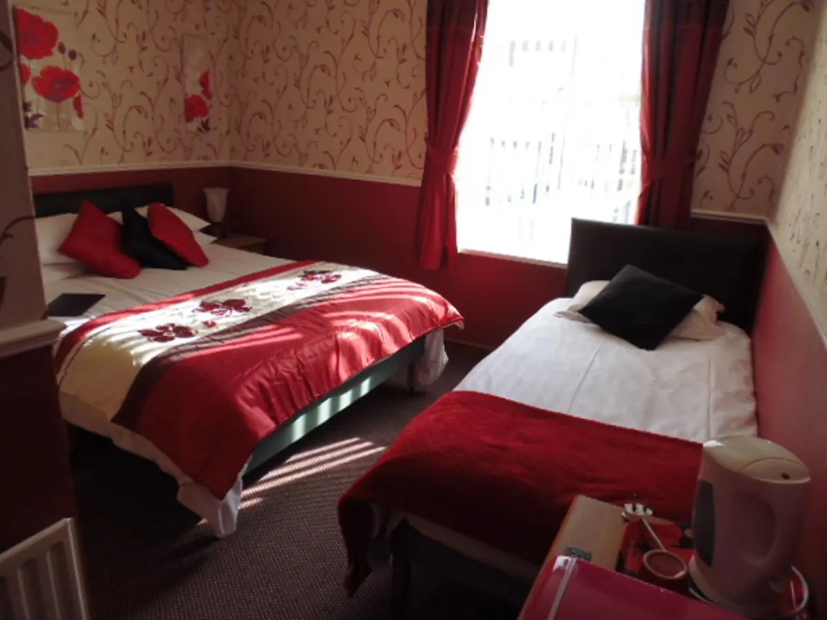 Kingscliff Bed & Breakfast Blackpool 4*,