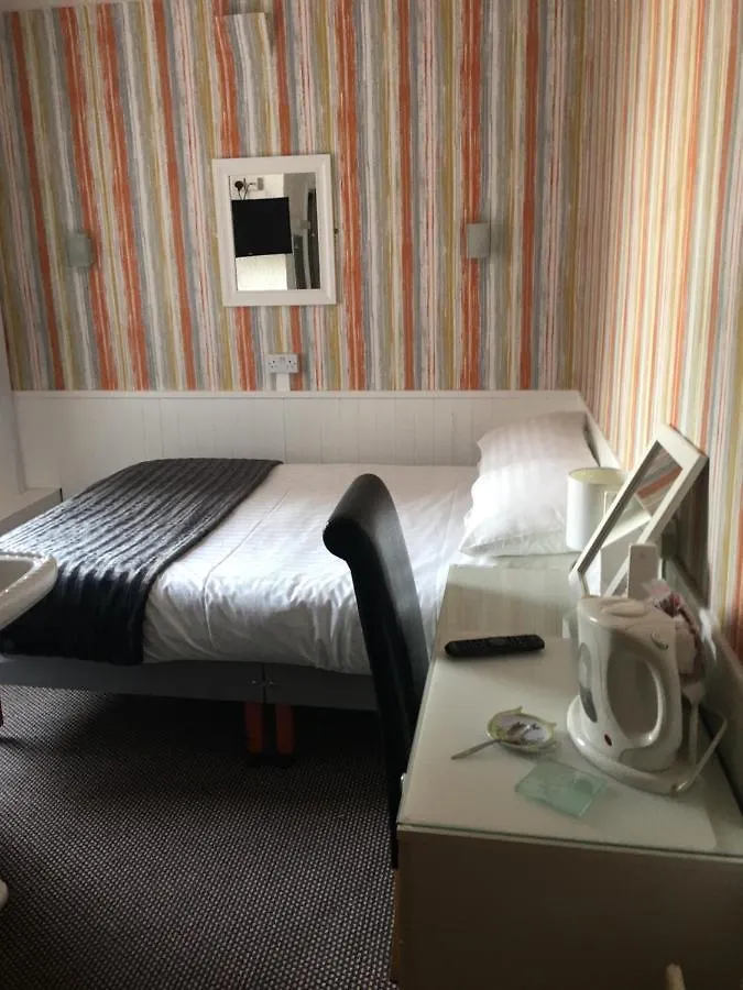 Kingscliff Bed and Breakfast Blackpool