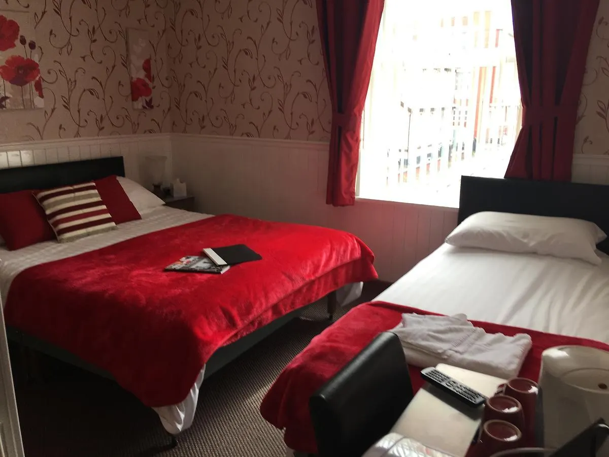 Kingscliff Bed and Breakfast Blackpool 4*,  Storbritannien