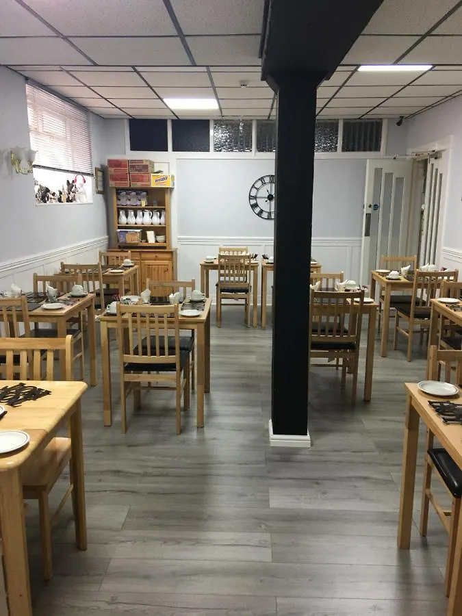 Kingscliff Bed & Breakfast Blackpool
