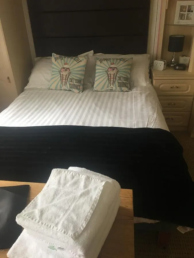 Kingscliff Bed & Breakfast Blackpool