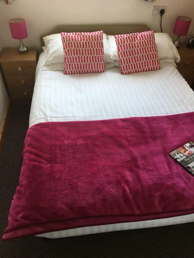 Kingscliff Bed & Breakfast Blackpool
